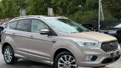 Ford Kuga VIGNALE TDCI AUTO - MILANO GRIGIO PAINT - PAN ROOF -APPEARANCE PACK 