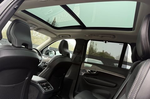 Volvo XC90 B5 ULTIMATE DARK AWD MHEV -ONE OWNER - VAT Q -B&W -PAN ROOF -ACC -BLIS 32