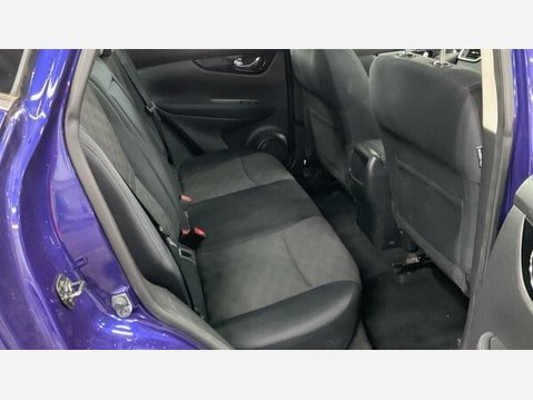 Nissan Qashqai 1.2 DIG-T Acenta Premium 2WD Euro 5 (s/s) 5dr 7