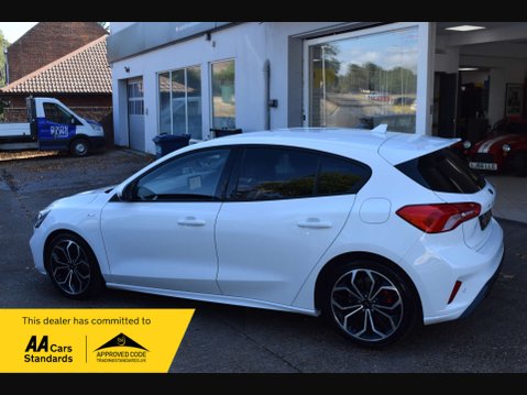Ford Focus 1.0 Focus ST-Line X 5dr 6