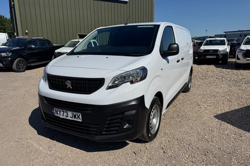 Peugeot Expert MWB L2H1 Low Roof Professional Premium Plus 3100 Air Con EURO 6