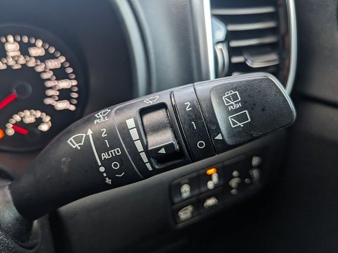 Kia Sportage GT-LINE S ISG 28