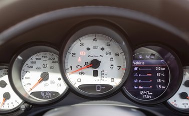 Porsche 911 (991.2) Turbo S 17