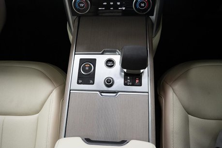 Land Rover Range Rover P400 MHEV Autobiography SUV 3.0 Automatic Petrol 12