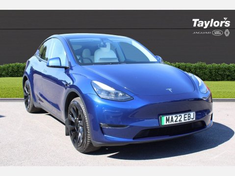 Tesla Model Y LONG RANGE 9