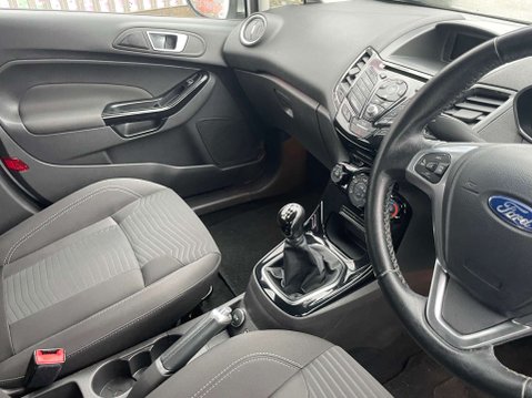 Ford Fiesta 1.2 Fiesta Zetec 5dr 21