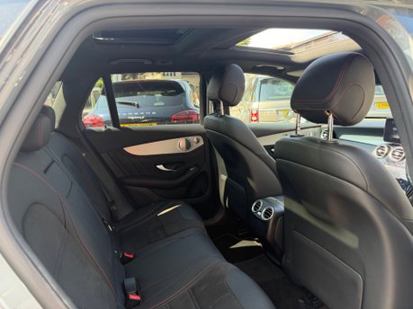 Mercedes-Benz GLC AMG GLC 43 4MATIC PREMIUM PLUS 32