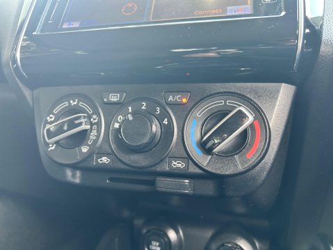 Suzuki Swift SZ-T DUALJET SHVS MHEV 28