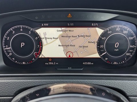 Volkswagen Golf R TSI 4MOTION DSG 38