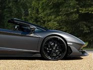 Lamborghini Aventador SVJ ROADSTER (LP 770-4) 12