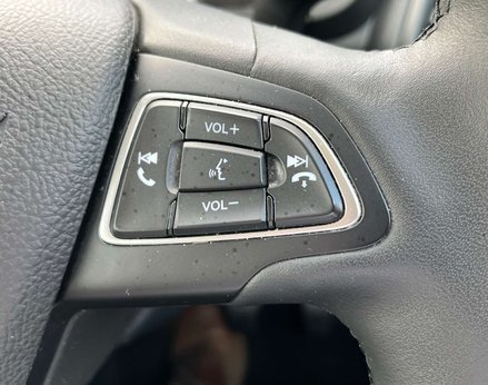 Ford Ecosport 1.0 EcoSport Titanium 5dr 55