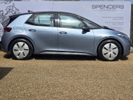 Volkswagen ID.3 LIFE 10