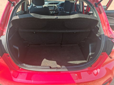 Toyota Yaris VVT-I ICON TECH 11