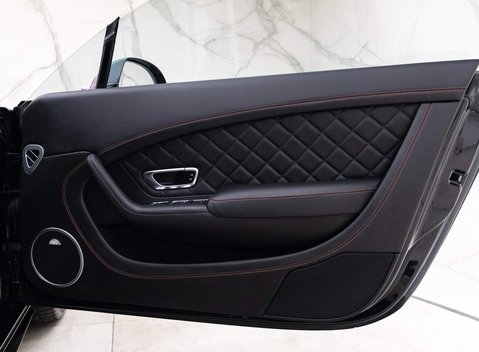 Bentley Continental GT V8 S 16