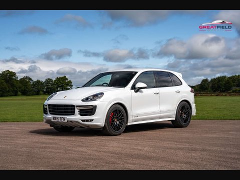 Porsche Cayenne 2