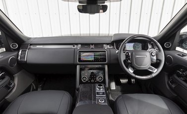 Land Rover Range Rover 5.0 Fifty 18