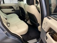 Land Rover Range Rover 3.0 Range Rover Vogue D MHEV Auto 4WD 5dr 13
