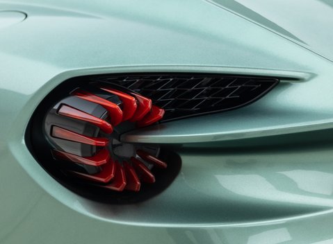 Aston Martin Vanquish ZAGATO 31