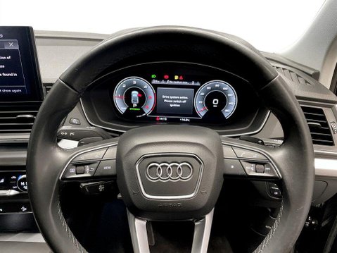 Audi Q5 2.0 TDI 40 Sport SUV 5dr Diesel S Tronic quattro Euro 6 (s/s) (204 ps) Air 13