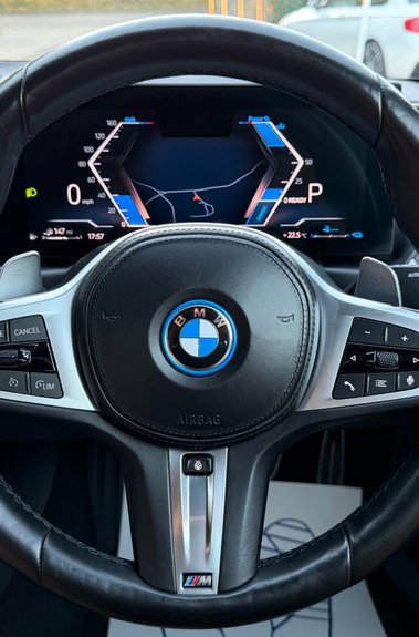 BMW 3 Series 330E M SPORT PHEV -TACORA RED LEATHER -COMF/VIS PACKS -HARMAN KARDON -VATQ 