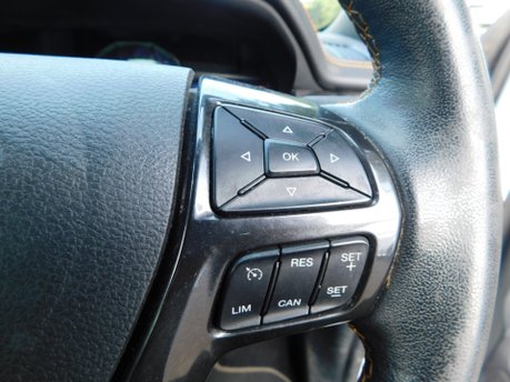 Ford Ranger WILDTRAK 3.2 V6 TDCI PICK UP 6SPD MANUAL 16