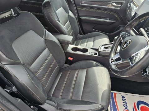 Renault Arkana 1.6 Arkana E-Tech Engineered Edition HEV Auto 5dr 18