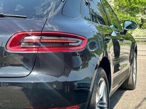 Porsche Macan 2.0T SUV 5dr Petrol PDK 4WD (s/s) (252 ps) 41