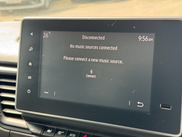 Renault Trafic LWB L2H1 [SOLD KH] Low roof Advance LL30 Aircon Sensors EURO 6 30