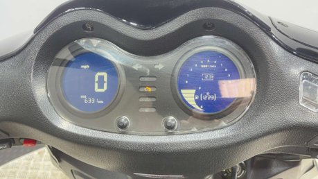 Direct Bikes Milan DB125 2024 125CC PROJECT 25