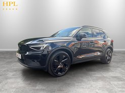 Volvo XC40 2.0 B4 MHEV Plus Black Edition SUV 5dr Petrol Hybrid DCT Auto Euro 6 (s/s)
