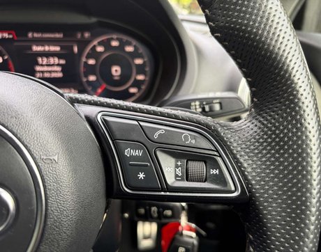 Audi A3 1.5 A3 Sportback 35 TFSI Black Edition Semi-Auto 5dr 25