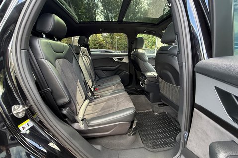 Audi Q7 TDI QUATTRO S LINE - ONE OWNER - PAN ROOF  28
