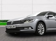 Volkswagen Passat SE BUSINESS TDI 6