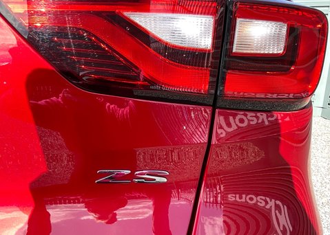 MG ZS 1.0 T-GDI EXCLUSIVE AUTO 12