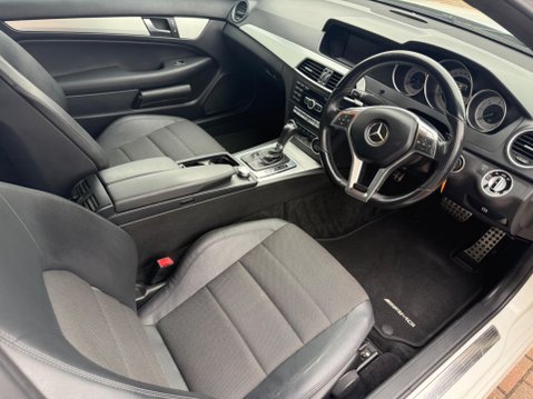 Mercedes-Benz C Class 2.1 C220 CDI BlueEfficiency AMG Sport G-Tronic+ Euro 5 (s/s) 2dr 79