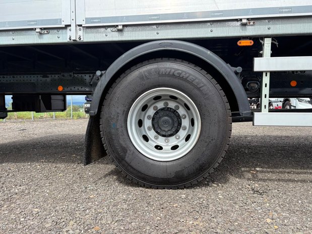 Iveco Eurocargo Eurocargo ML180E28 6210WB 280 T7 12 Speed (22127) 9