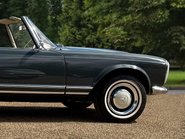 Mercedes-Benz SL Series 230 SL 12
