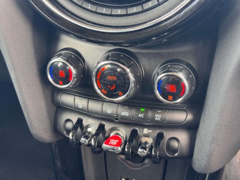 Mini Hatch 2.0 Cooper SD 5dr 26