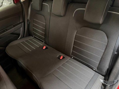 Dacia Duster 1.3 TCe Prestige Euro 6 (s/s) 5dr 22