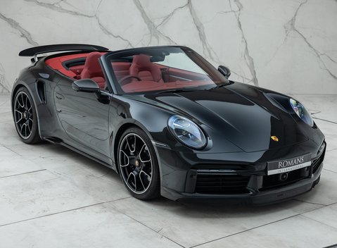 Porsche 911 Turbo S CABRIOLET (992) 14