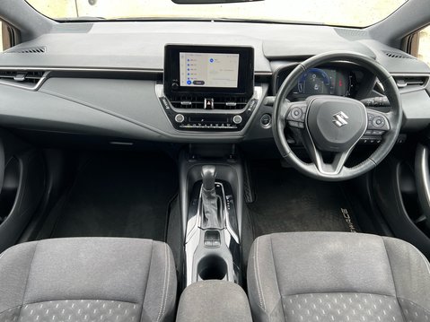 Suzuki Swace MOTION 10