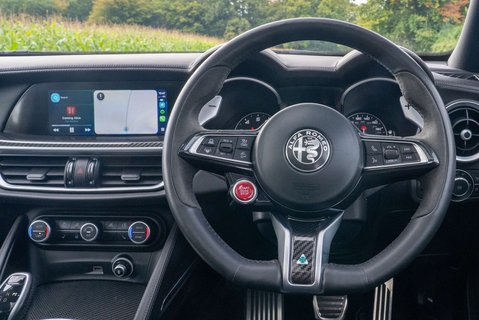 Alfa Romeo Stelvio 2.9 V6 Quadrifoglio 11