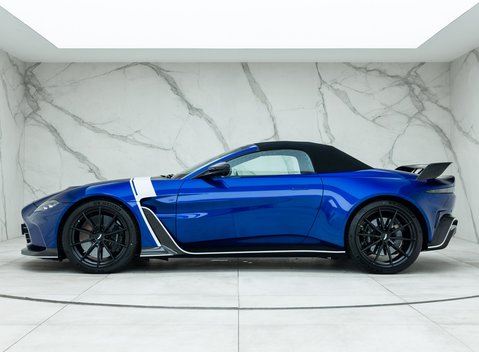 Aston Martin V12 Vantage Roadster 5