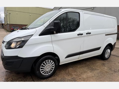 Ford Transit Custom 2.2 TDCi 270 Panel Van 5dr Diesel Manual L1 H1 (186 g/km, 153 bhp) 19