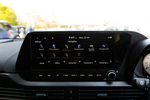 Hyundai i20 T-GDI PREMIUM MHEV 28