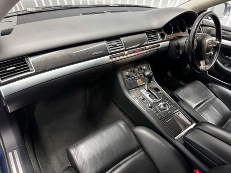 Audi S8 5.2 FSI Saloon 4dr Petrol Automatic quattro (319 g/km, 444 bhp) 37
