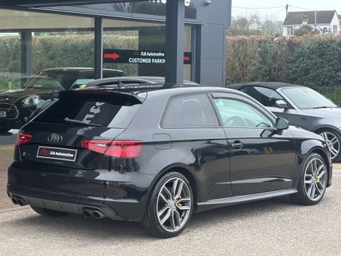 Audi A3 2.0 S3 Quattro Semi-Auto 4WD 3dr 5