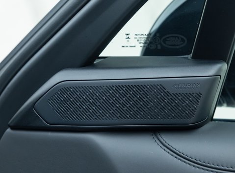 Land Rover Range Rover D350 AUTOBIOGRAPHY LWB 29