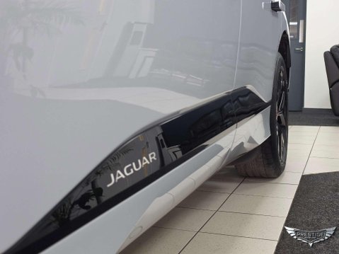 Jaguar I-Pace 400 90kWh SE Auto 4WD 5dr 13