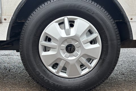 Peugeot Boxer 165ps BlueHDi 335 Drop & Go Low Floor Traffic Management - Toolbox 30